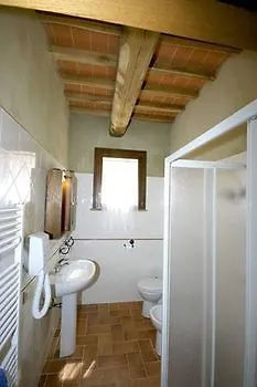 Il Nespolo Hotel *
